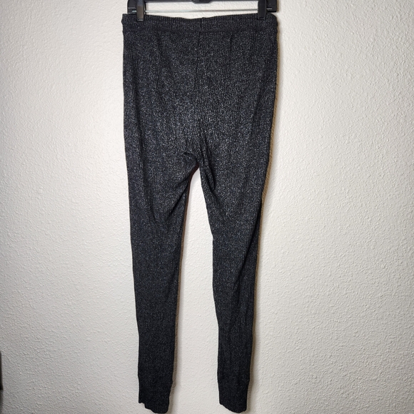 Old Navy Gray Leggings with Tapered Fit and Elastic Waistband Women Size Large - Picture 3 of 5